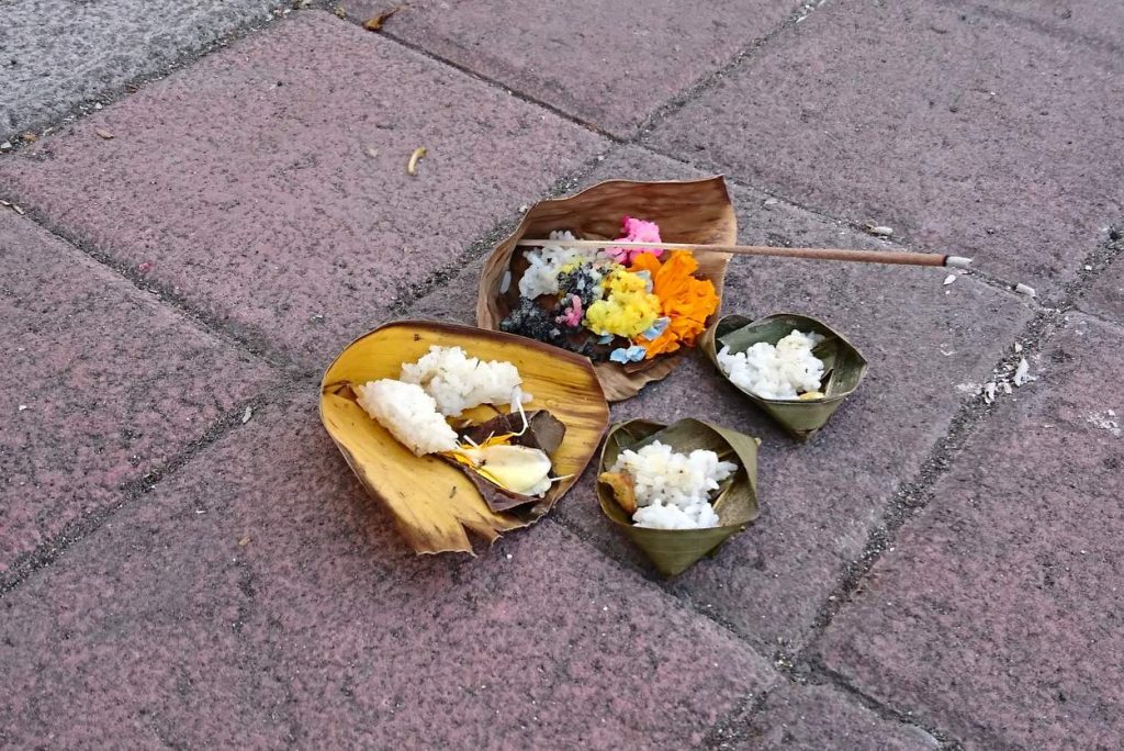Balinesische Opfergaben